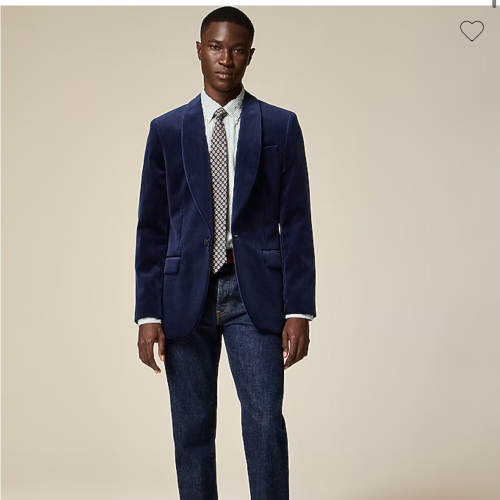 NWT: Ludlow Slim-fit shawl-collar tuxedo jacket in velvet, 38R